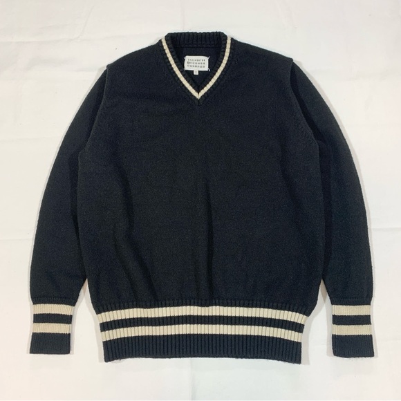 Maison Margiela Womens Size 48 V Neck Pullover Sweater Modern L/S Black/White - Picture 1 of 7